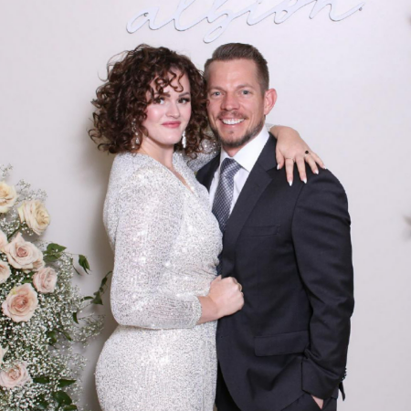 Joel Hoellein and Bonnie Hoellein got married in May 2007.